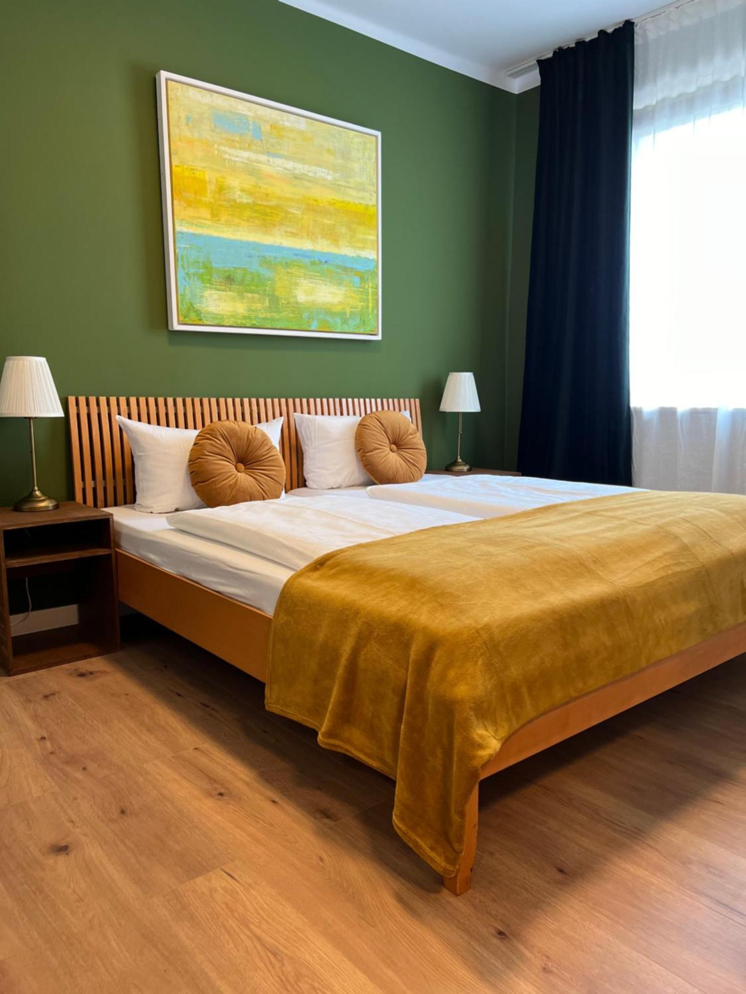 Suedstadt-Hotel Вильгельмсхафен Экстерьер фото